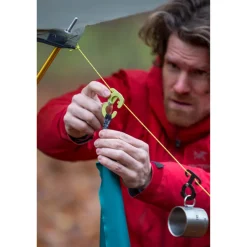 Gravity Hanger